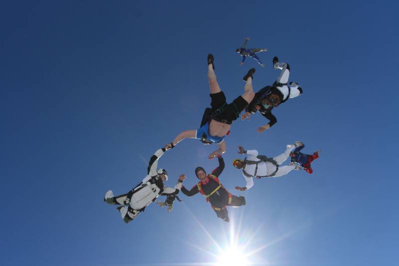 Faire un stage de parachutisme en Guadeloupe.